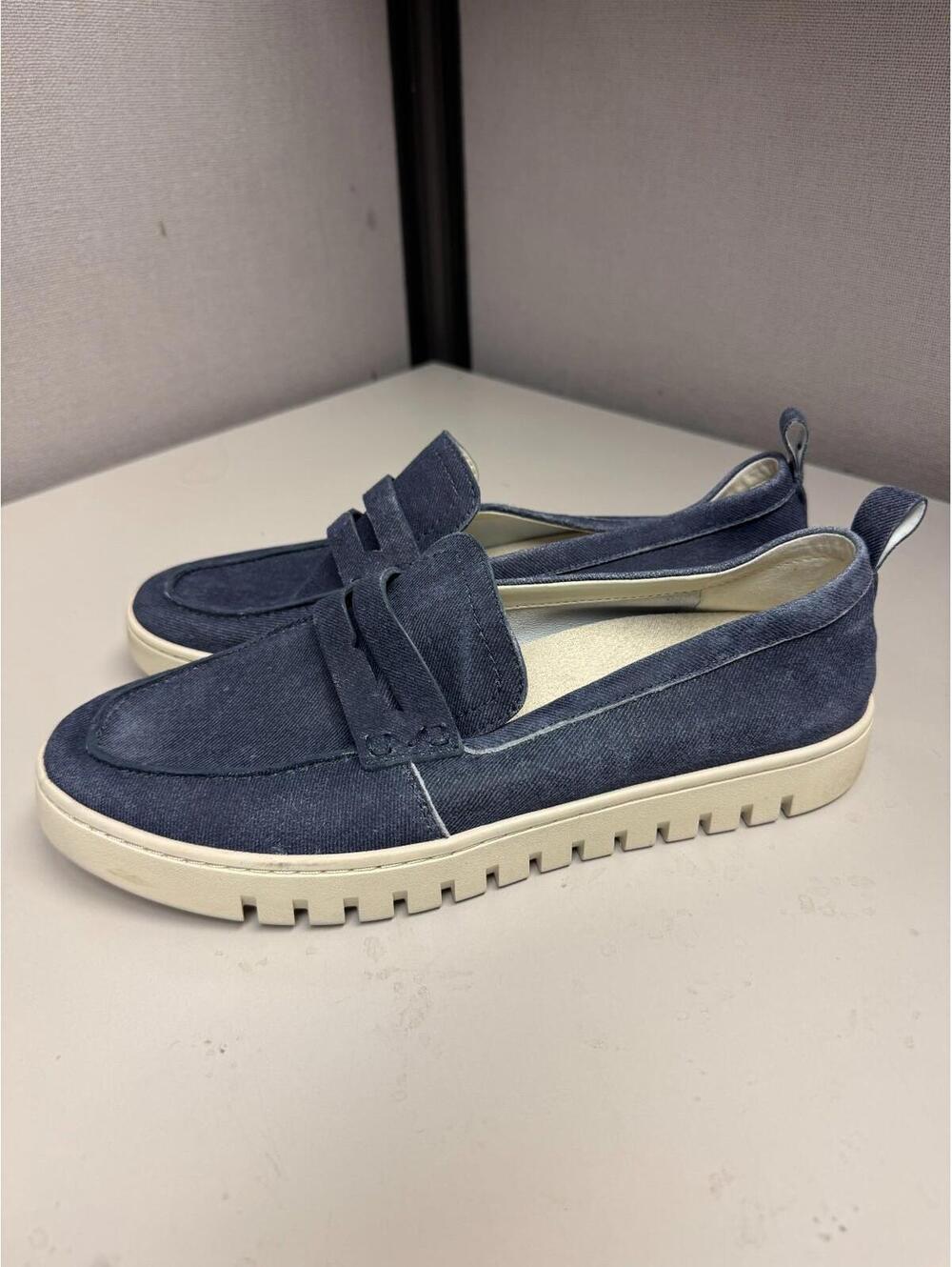 Vionic Women's Uptown Loafer Denim Size 10 Wide